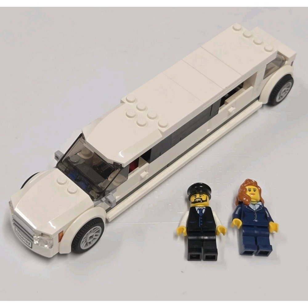 LEGO City 60102: Airport VIP Service Limousine ONLY Limo Rare